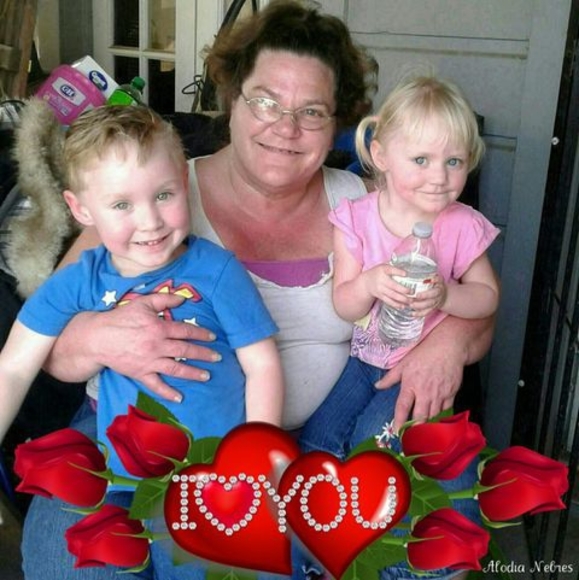 Meet your Posher, Amber - Picture 1 of 1